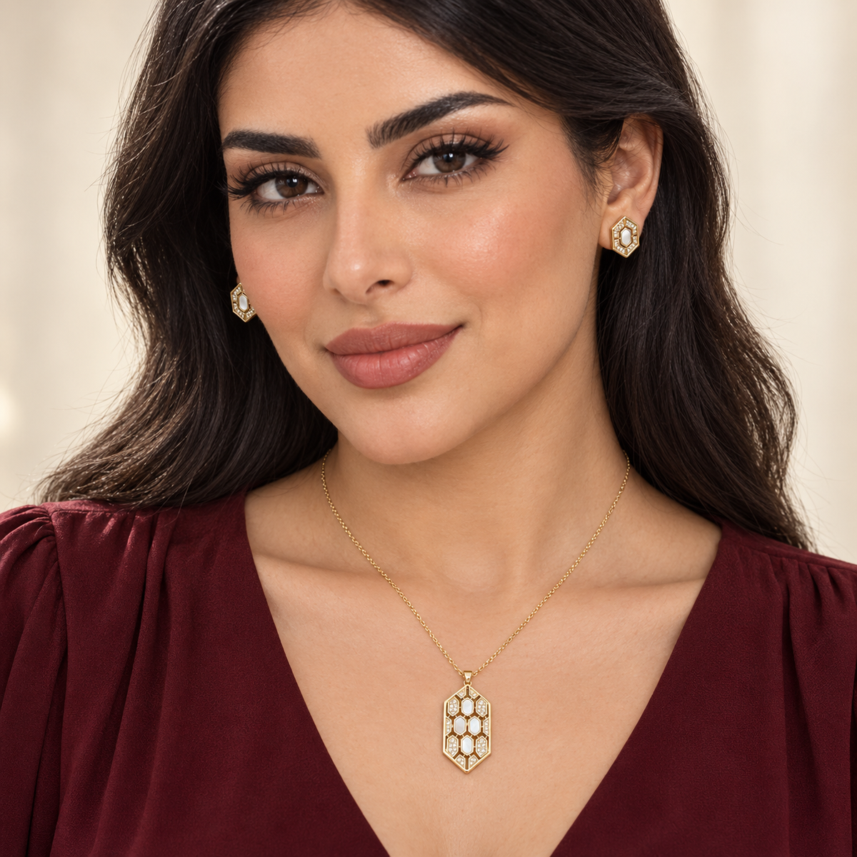 Gold-Tone Geometric Honeycomb Jewelry Set
